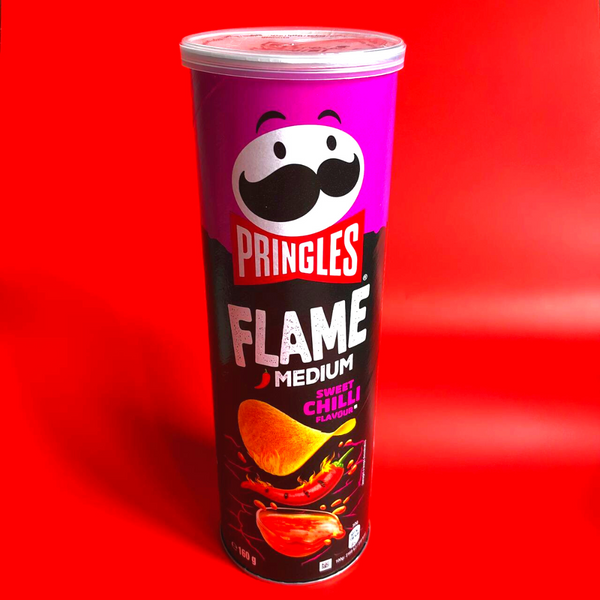 Чипси Pringles Flame Medium Sweet Chilly 160 г  Полум'я Середньої гостроти Солодкий чилі (PO-9) PO-09 фото
