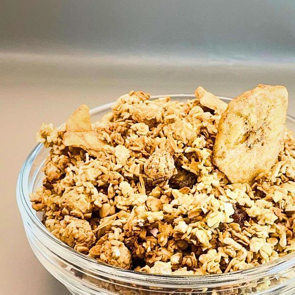 Мюслі Vitadella Crunchy з вівсяних пластівців та з бананом і молочним шоколадом 350 г R-mix (Crunchy-r-mix-banan-chock-350) Crunchy-r-mix-banan-chock-350 фото